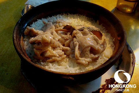 ข้าวอบหม้อดิน Hing Kee เยามะไต๋ ไปกี่ครั้งก็เห็นคนเข้าแถวรอ…!!!