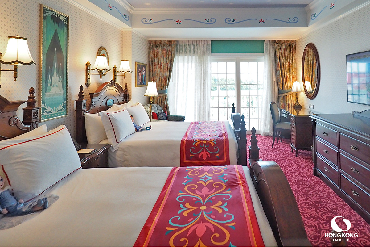 Frozen Suite Hong Kong Disneyland