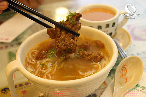 Tsui Wah Restaurant อีกทางเลือกของอาหารเช้าในฮ่องกง