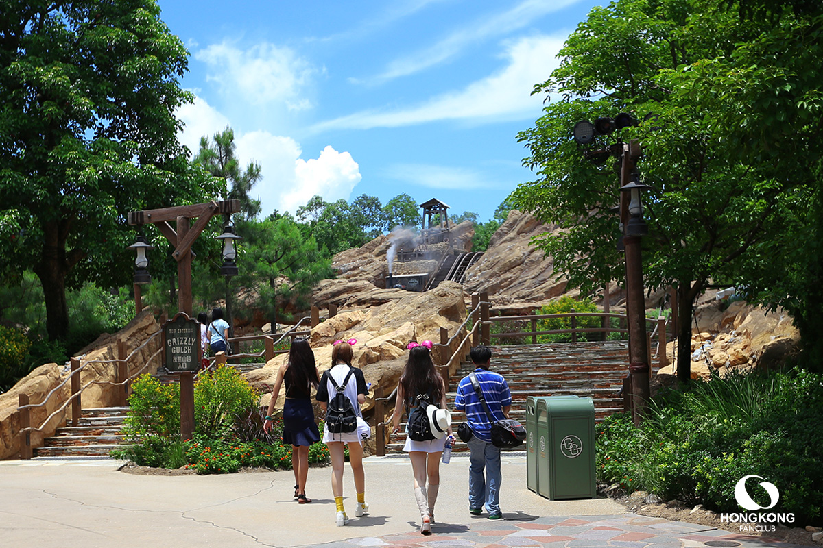 ดิสนีย์ ฮ่องกง Grizzly Gulch