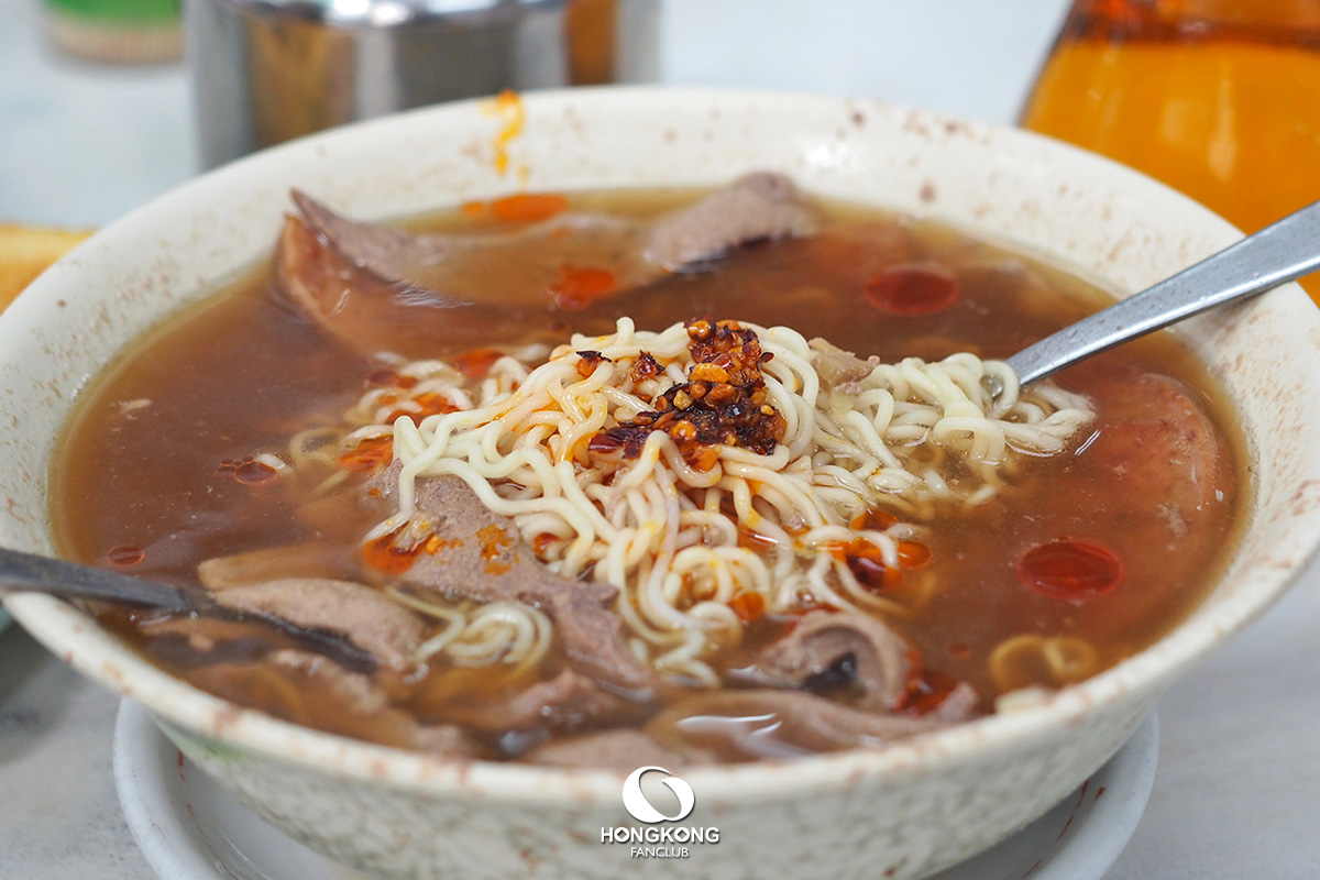 維記咖啡粉麵 บะหมี่ ตับ